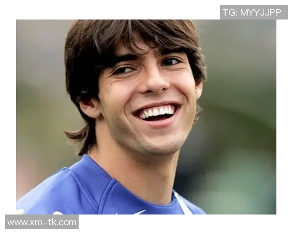 足球明星卡卡在球迷心中的形象与口碑分析及其影响力探讨