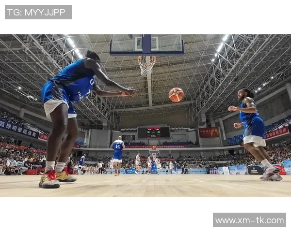 篮球明星进球瞬间的精彩回顾与背后故事揭秘